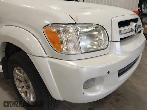 ✅ 2007 Toyota Sequoia Limited • VIN: 5TDBT48A77S283038 • Lot: 42458998. Wystawiony na IAAI z przebiegiem 278 121 mil. Bezpłatny archiwum sprzedaży aukcyjnych z USA i szczegółowy raport historii pojazdu na DreamBid. Zdjęcie 6.
