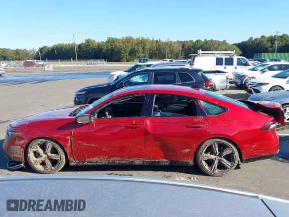 2023 Honda Accord Sport-L z VIN 1HGCY2F79PA018721, wystawiony jako IAAI lot #43383394 z przebiegiem Nie podano mil oraz . Historia ofert i sprzedaży dostępna na DreamBid. Obrazek 13.