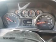 ✅ 2021 Chevrolet Silverado 1500 Custom • VIN: 1GCPWBEK5MZ294418 • Lot: 83649874. Wystawiony na Copart z przebiegiem 38 724 mil. Bezpłatny archiwum sprzedaży aukcyjnych z USA i szczegółowy raport historii pojazdu na DreamBid. Zdjęcie 9.