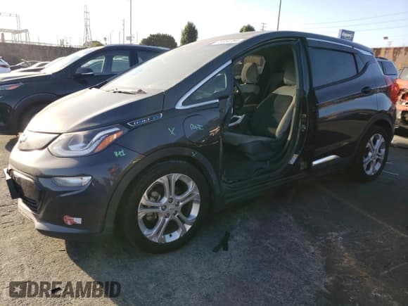 ✅ 2017 Chevrolet Bolt EV LT • VIN: 1G1FW6S03H4190284 • Lot: 75554764. Wystawiony na Copart z przebiegiem 79 770 mil. Bezpłatny archiwum sprzedaży aukcyjnych z USA i szczegółowy raport historii pojazdu na DreamBid. Zdjęcie 1.