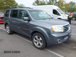 ✅ 2012 Honda Pilot EX-L • VIN: 5FNYF4H58CB028322 • Lot: 43299203. Wystawiony na IAAI z przebiegiem 209 403 mil. Bezpłatny archiwum sprzedaży aukcyjnych z USA i szczegółowy raport historii pojazdu na DreamBid. Zdjęcie 1.
