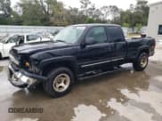 ✅ 2004 Chevrolet Silverado 1500 Z71 • VIN: 2GCEK19T341275147 • Лот: 73394564. Опубликован ранее на Copart с пробегом 299 485 миль. Бесплатный доступ к архиву аукционных продаж из США и подробный отчёт об истории автомобиля на DreamBid. Изображение 1.