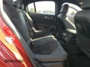 ✅ 2021 Alfa Romeo Giulia Quadrifoglio • VIN: ZARFAMEV3M7643268 • Lot: 71452985. Wystawiony na Copart z przebiegiem 48 593 mil. Bezpłatny archiwum sprzedaży aukcyjnych z USA i szczegółowy raport historii pojazdu na DreamBid. Zdjęcie 10.