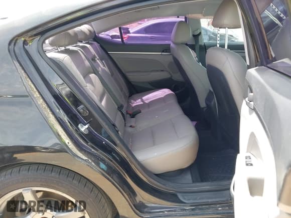 ✅ 2017 Hyundai Elantra Limited • VIN: 5NPD84LFXHH106620 • Lot: 41998073. Listed on IAAI with 52,556 mi. Free auction sales archive from the USA and detailed vehicle history report at DreamBid. Image 8.