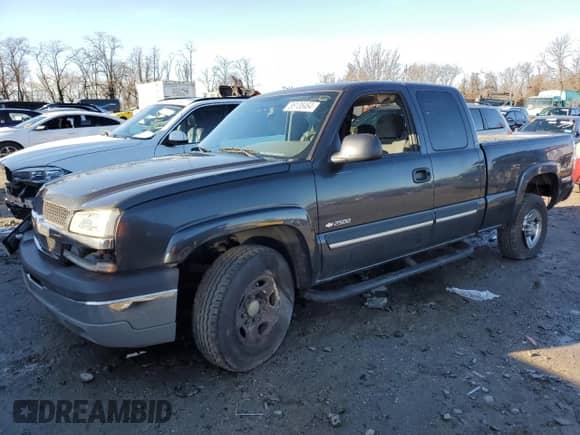 ✅ 2004 Chevrolet Silverado 2500 LS • VIN: 1GCGK29U24Z109930 • Lot: 50137625. Wystawiony na Copart z przebiegiem 309 478 mil. Bezpłatny archiwum sprzedaży aukcyjnych z USA i szczegółowy raport historii pojazdu na DreamBid. Zdjęcie 1.