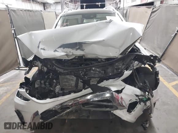 ✅ 2018 Mercedes-Benz GL 450 • VIN: 4JGDF6EE6JA998590 • Лот: 41979357. Опубликован ранее на IAAI с пробегом Не указан. Бесплатный доступ к архиву аукционных продаж из США и подробный отчёт об истории автомобиля на DreamBid. Изображение 12.