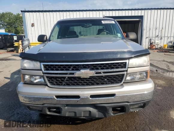 2006 Chevrolet Silverado 1500 LT1 с VIN 2GCEK13T561178219, выставлен на аукционе Copart как лот 68335605 с пробегом 357 328 миль миль и Списание • Salvage title. История ставок и продаж доступна на DreamBid. Изображение 5.
