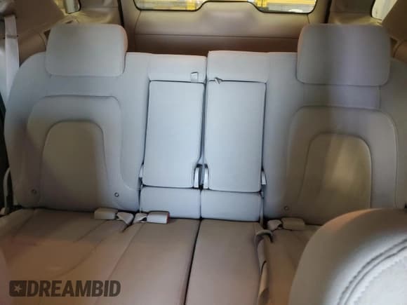 ✅ 2004 Buick Rendezvous • VIN: 3G5DB03E94S545929 • Lot: 74232334. Wystawiony na Copart z przebiegiem 97 589 mil. Bezpłatny archiwum sprzedaży aukcyjnych z USA i szczegółowy raport historii pojazdu na DreamBid. Zdjęcie 10.