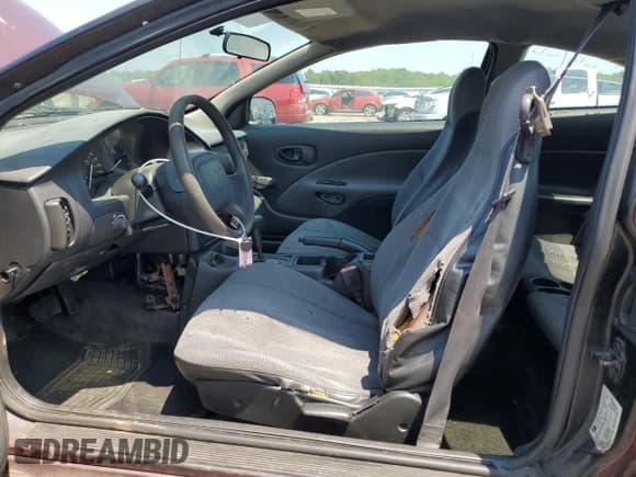 ✅ 2002 Saturn SC • VIN: 1G8ZP12802Z160061 • Лот: 63977825. Опубликован ранее на Copart с пробегом 189 237 миль. Бесплатный доступ к архиву аукционных продаж из США и подробный отчёт об истории автомобиля на DreamBid. Изображение 7.