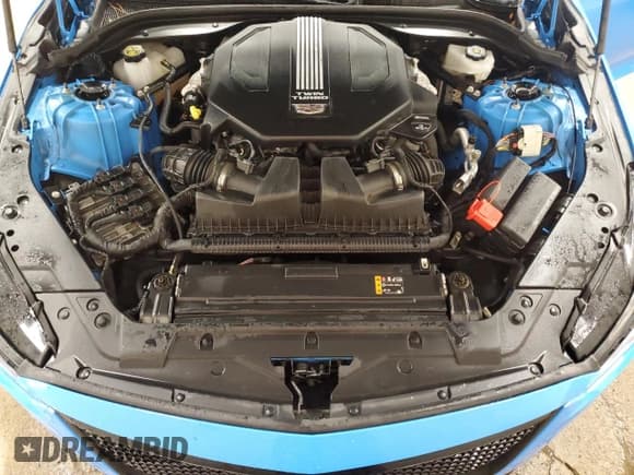 ✅ 2023 Cadillac CT5-V • VIN: 1G6DV5RW5P0126875 • Lot: 80889325. Wystawiony na Copart z przebiegiem 19 540 mil. Bezpłatny archiwum sprzedaży aukcyjnych z USA i szczegółowy raport historii pojazdu na DreamBid. Zdjęcie 11.