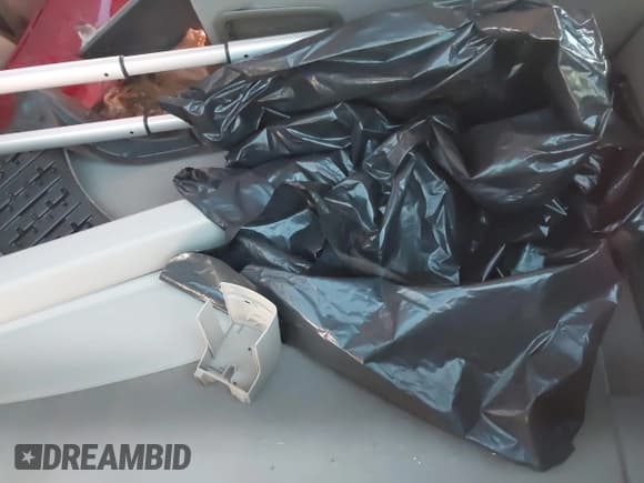 ✅ 2012 Cadillac SRX Luxury Collection • VIN: 3GYFNAE38CS610160 • Lot: 43441743. Wystawiony na IAAI z przebiegiem 75 148 mil. Bezpłatny archiwum sprzedaży aukcyjnych z USA i szczegółowy raport historii pojazdu na DreamBid. Zdjęcie 12.