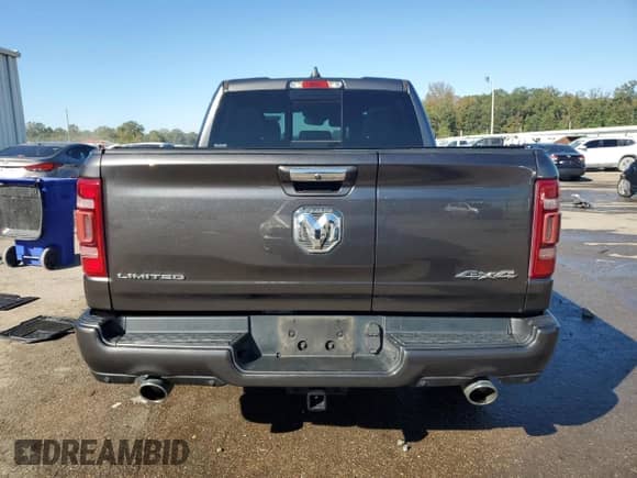 2020 Ram 1500 Limited с VIN 1C6SRFHT3LN356375, выставлен на аукционе Copart как лот 86874055 с пробегом 77 629 миль миль и Списание • Salvage title. История ставок и продаж доступна на DreamBid. Изображение 6.