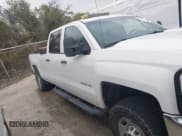 ✅ 2015 Chevrolet Silverado 2500HD Work Truck • VIN: 1GC1KUEG8FF149452 • Lot: 43589670. Wystawiony na IAAI z przebiegiem 313 050 mil. Bezpłatny archiwum sprzedaży aukcyjnych z USA i szczegółowy raport historii pojazdu na DreamBid. Zdjęcie 13.