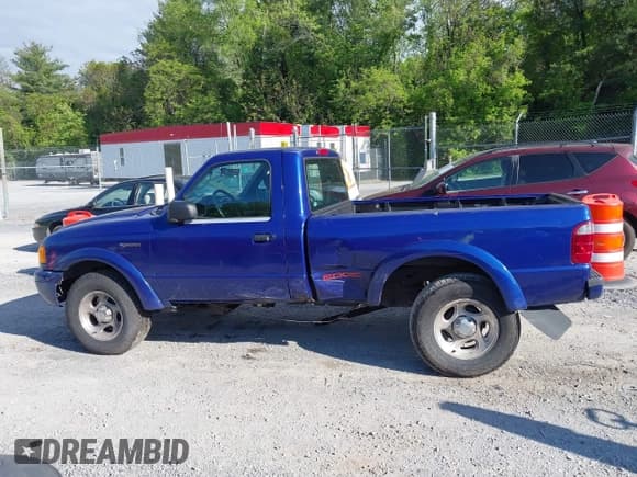✅ 2003 Ford Ranger Edge Plus • VIN: 1FTYR11U03PB06427 • Лот: 42221354. Опубликован ранее на IAAI с пробегом 244 122 миль. Бесплатный доступ к архиву аукционных продаж из США и подробный отчёт об истории автомобиля на DreamBid. Изображение 14.