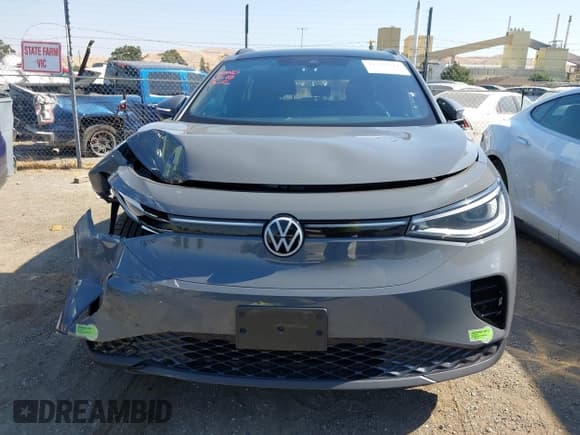 ✅ 2023 Volkswagen ID.4 Pro S • VIN: 1V2WNPE84PC026742 • Lot: 42712014. Listed on IAAI with 27,887 mi. Free auction sales archive from the USA and detailed vehicle history report at DreamBid. Image 12.
