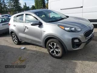 ✅ 2020 Kia Sportage LX • VIN: KNDPMCAC3L7747925 • Лот: 43359013. Опубликован ранее на IAAI с пробегом 78 485 миль. Бесплатный доступ к архиву аукционных продаж из США и подробный отчёт об истории автомобиля на DreamBid. Изображение 1.