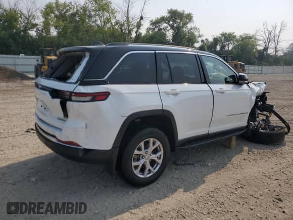 2022 Jeep Grand Cherokee Limited z VIN 1C4RJHBG9N8533812, wystawiony jako Copart lot #66925985 z przebiegiem 32 688 mil mil oraz Nie do naprawy • Non repairable. Historia ofert i sprzedaży dostępna na DreamBid. Obrazek 3.