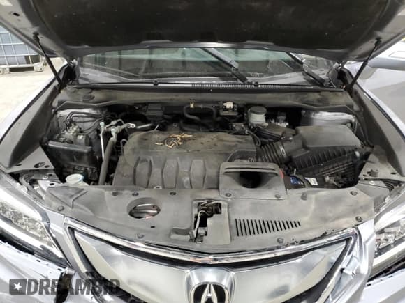 ✅ 2016 Acura RDX Technology • VIN: 5J8TB4H58GL010543 • Lot: 92901175. Listed on Copart with 102,927 mi. Free auction sales archive from the USA and detailed vehicle history report at DreamBid. Image 12.