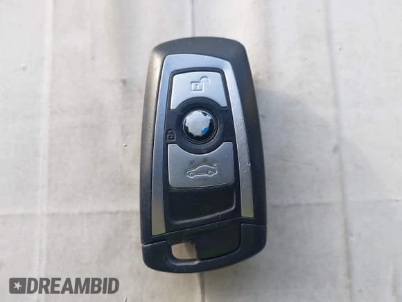 ✅ 2012 BMW 3 Series 328i • VIN: WBA3A5C57CF345278 • Lot: 43726500. Listed on IAAI with 114,949 mi. Free auction sales archive from the USA and detailed vehicle history report at DreamBid. Image 11.