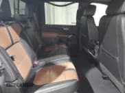 ✅ 2022 Chevrolet Silverado 2500HD High Country • VIN: 1GC4YRE78NF227588 • Лот: 84232915. Опубликован ранее на Copart с пробегом 52 694 миль. Бесплатный доступ к архиву аукционных продаж из США и подробный отчёт об истории автомобиля на DreamBid. Изображение 10.