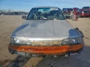 ✅ 1988 Toyota Camry • VIN: JT2SV21W4J0236816 • Lot: 96125895. Wystawiony na Copart z przebiegiem 137 716 mil. Bezpłatny archiwum sprzedaży aukcyjnych z USA i szczegółowy raport historii pojazdu na DreamBid. Zdjęcie 5.