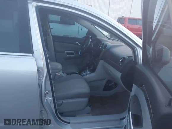 ✅ 2009 Saturn VUE XR • VIN: 3GSCL537X9S552710 • Lot: 43741240. Wystawiony na IAAI z przebiegiem 197 691 mil. Bezpłatny archiwum sprzedaży aukcyjnych z USA i szczegółowy raport historii pojazdu na DreamBid. Zdjęcie 5.