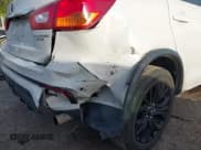 ✅ 2018 Mitsubishi Outlander ES • VIN: JA4AR3AU1JU013406 • Lot: 41855500. Listed on IAAI with 67,176 mi. Free auction sales archive from the USA and detailed vehicle history report at DreamBid. Image 6.