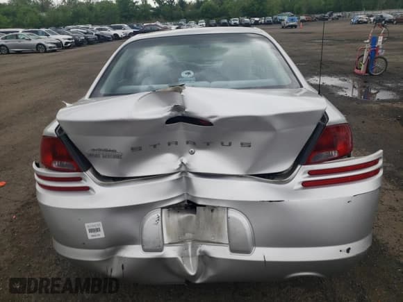 ✅ 2001 Dodge Stratus SE • VIN: 1B3EJ46U61N522786 • Lot: 55478205. Wystawiony na Copart z przebiegiem 88 051 mil. Bezpłatny archiwum sprzedaży aukcyjnych z USA i szczegółowy raport historii pojazdu na DreamBid. Zdjęcie 6.