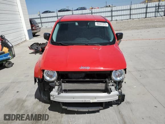 ✅ 2017 Jeep Renegade Sport • VIN: ZACCJAAB5HPG17058 • Лот: 66441375. Опубликован ранее на Copart с пробегом 56 522 миль. Бесплатный доступ к архиву аукционных продаж из США и подробный отчёт об истории автомобиля на DreamBid. Изображение 5.