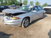 ✅ 2002 Pontiac Bonneville SLE • VIN: 1G2HY54K924228163 • Lot: 42474557. Wystawiony na IAAI z przebiegiem 132 862 mil. Bezpłatny archiwum sprzedaży aukcyjnych z USA i szczegółowy raport historii pojazdu na DreamBid. Zdjęcie 2.