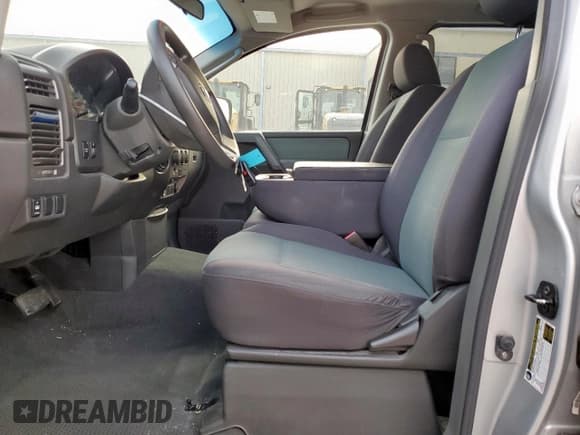 ✅ 2007 Nissan Titan XE • VIN: 1N6BA07A77N245103 • Лот: 56410155. Опубликован ранее на Copart с пробегом 254 124 миль. Бесплатный доступ к архиву аукционных продаж из США и подробный отчёт об истории автомобиля на DreamBid. Изображение 7.