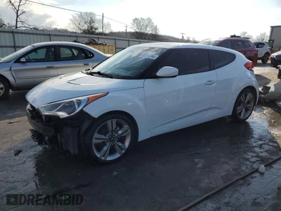 ✅ 2012 Hyundai Veloster w/Red Int • VIN: KMHTC6AD6CU064822 • Lot: 82311244. Wystawiony na Copart z przebiegiem 175 989 mil. Bezpłatny archiwum sprzedaży aukcyjnych z USA i szczegółowy raport historii pojazdu na DreamBid. Zdjęcie 1.