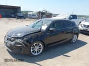 ✅ 2013 Lexus CT 200h • VIN: JTHKD5BH3D2151940 • Lot: 42952267. Wystawiony na IAAI z przebiegiem 112 523 mil. Bezpłatny archiwum sprzedaży aukcyjnych z USA i szczegółowy raport historii pojazdu na DreamBid. Zdjęcie 2.