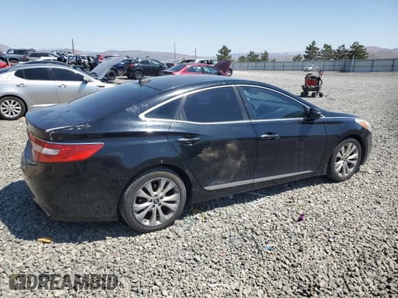 ✅ 2013 Hyundai Azera • VIN: KMHFG4JG0DA264856 • Лот: 64609135. Опубликован ранее на Copart с пробегом 265 364 миль. Бесплатный доступ к архиву аукционных продаж из США и подробный отчёт об истории автомобиля на DreamBid. Изображение 3.