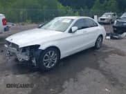 ✅ 2017 Mercedes-Benz C 300 • VIN: 55SWF4JB3HU189495 • Lot: 42668876. Wystawiony na IAAI z przebiegiem 45 724 mil. Bezpłatny archiwum sprzedaży aukcyjnych z USA i szczegółowy raport historii pojazdu na DreamBid. Zdjęcie 18.