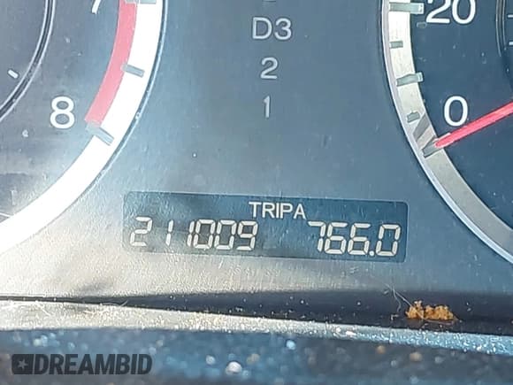 ✅ 2010 Honda Accord EX-L • VIN: 1HGCS2B81AA000284 • Lot: 42539374. Listed on IAAI with 211,009 mi. Free auction sales archive from the USA and detailed vehicle history report at DreamBid. Image 15.