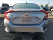 ✅ 2018 Honda Civic EX • VIN: 2HGFC2F72JH501617 • Лот: 89658725. Опубликован ранее на Copart с пробегом 80 567 миль. Бесплатный доступ к архиву аукционных продаж из США и подробный отчёт об истории автомобиля на DreamBid. Изображение 6.