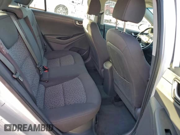 ✅ 2017 Hyundai Ioniq Blue • VIN: KMHC65LC6HU045801 • Lot: 94481915. Listed on Copart with 811,256 mi. Free auction sales archive from the USA and detailed vehicle history report at DreamBid. Image 10.