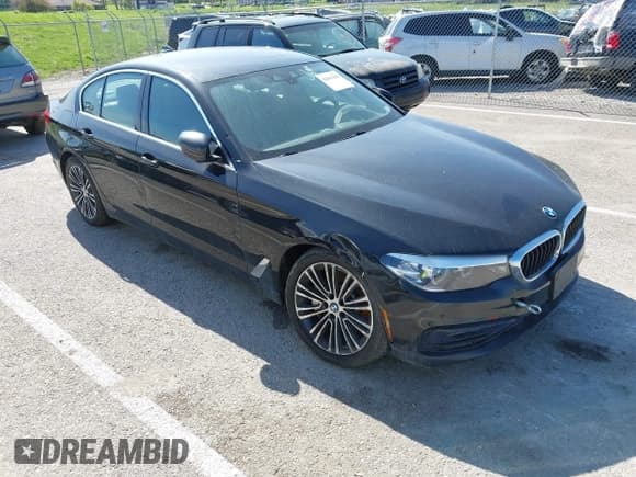 ✅ 2019 BMW 5 Series 530i xDrive • VIN: WBAJA7C55KWW08711 • Lot: 42043609. Listed on IAAI with 100,383 mi. Free auction sales archive from the USA and detailed vehicle history report at DreamBid. Image 1.