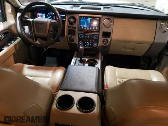 ✅ 2017 Ford Expedition Max XLT • VIN: 1FMJK1JT0HEA40022 • Lot: 67715865. Wystawiony na Copart z przebiegiem 145 183 mil. Bezpłatny archiwum sprzedaży aukcyjnych z USA i szczegółowy raport historii pojazdu na DreamBid. Zdjęcie 8.