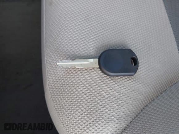 ✅ 2008 Ford Escape Hybrid • VIN: 1FMCU49H58KB98460 • Lot: 43444599. Wystawiony na IAAI z przebiegiem 173 995 mil. Bezpłatny archiwum sprzedaży aukcyjnych z USA i szczegółowy raport historii pojazdu na DreamBid. Zdjęcie 11.