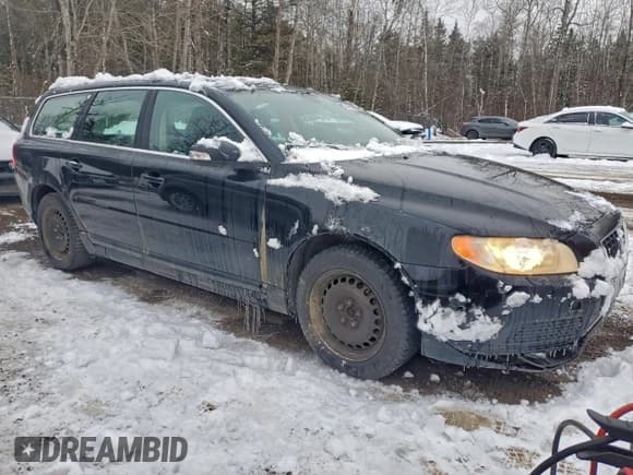 ✅ 2008 Volvo V70 • VIN: YV1BW982981013184 • Lot: 94975505. Listed on Copart with 391,145 mi. Free auction sales archive from the USA and detailed vehicle history report at DreamBid. Image 4.