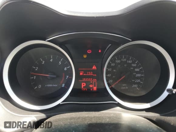 ✅ 2016 Mitsubishi Lancer SE • VIN: JA32V2FW3GU601177 • Lot: 64903505. Wystawiony na Copart z przebiegiem 163 568 mil. Bezpłatny archiwum sprzedaży aukcyjnych z USA i szczegółowy raport historii pojazdu na DreamBid. Zdjęcie 9.