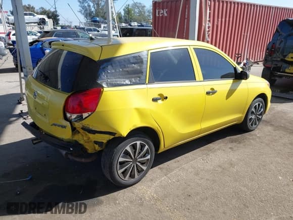 ✅ 2004 Toyota Matrix Std • VIN: 2T1KR38E64C197140 • Lot: 43522000. Wystawiony na IAAI z przebiegiem 134 890 mil. Bezpłatny archiwum sprzedaży aukcyjnych z USA i szczegółowy raport historii pojazdu na DreamBid. Zdjęcie 4.