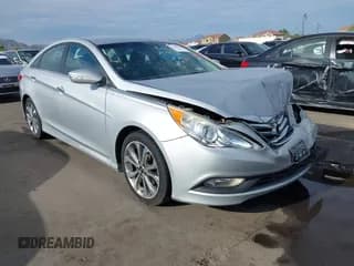 ✅ 2014 Hyundai Sonata Limited • VIN: 5NPEC4AB2EH894761 • Lot: 43105568. Listed on IAAI with 28,350 mi. Free auction sales archive from the USA and detailed vehicle history report at DreamBid. Image 1.