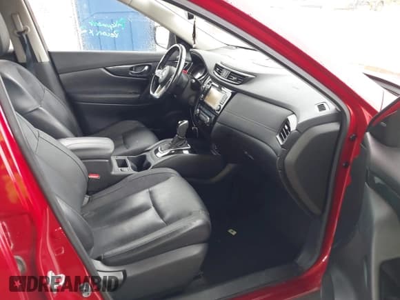 ✅ 2017 Nissan Rogue SV • VIN: JN8AT2MV2HW267716 • Lot: 43427886. Listed on IAAI with 125,078 mi. Free auction sales archive from the USA and detailed vehicle history report at DreamBid. Image 5.