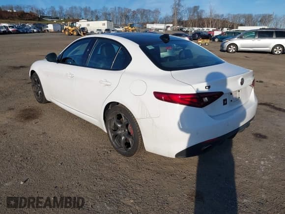✅ 2018 Alfa Romeo Giulia Ti Sport • VIN: ZARFAEENXJ7597360 • Lot: 43680713. Listed on IAAI with 104,051 mi. Free auction sales archive from the USA and detailed vehicle history report at DreamBid. Image 3.
