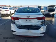 ✅ 2021 Kia Forte GT-Line • VIN: 3KPF34AD4ME310286 • Lot: 43431650. Wystawiony na IAAI z przebiegiem 126 686 mil. Bezpłatny archiwum sprzedaży aukcyjnych z USA i szczegółowy raport historii pojazdu na DreamBid. Zdjęcie 16.