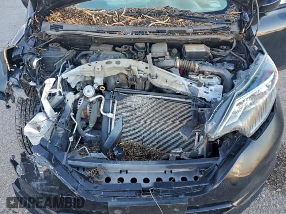 ✅ 2019 Nissan Note SV • VIN: 3N1CE2CP2KL365419 • Лот: 95681125. Опубликован ранее на Copart с пробегом 74 700 миль. Бесплатный доступ к архиву аукционных продаж из США и подробный отчёт об истории автомобиля на DreamBid. Изображение 11.