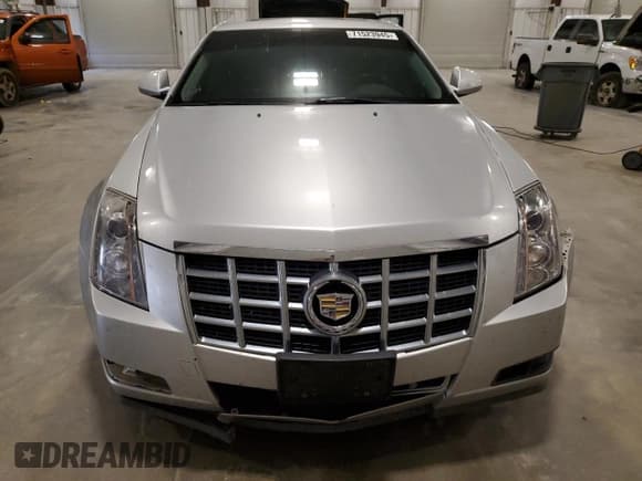 ✅ 2013 Cadillac CTS Luxury • VIN: 1G6DG5E53D0141247 • Lot: 71523945. Wystawiony na Copart z przebiegiem 199 981 mil. Bezpłatny archiwum sprzedaży aukcyjnych z USA i szczegółowy raport historii pojazdu na DreamBid. Zdjęcie 5.